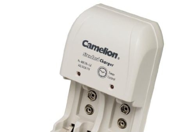 Camelion Bc 904  Nikkel Kadmium  Nicd  Nikkel Metallhydrid  Nimh  9v  Aa  Aaa fra Camelion