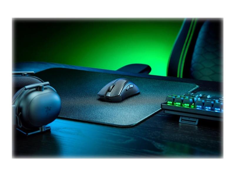 Razer Deathadder V3 Pro   Mus   Ergonomisk   Høyrehendt   Optisk   5 Knapper   Trådløs   Bluetooth  Usb   Svart fra Razer