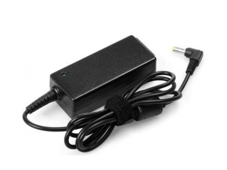 Acer Ap.04001.003  Skjerm  Innendørs  40 W  19 V  Svart  2 1 A fra Acer